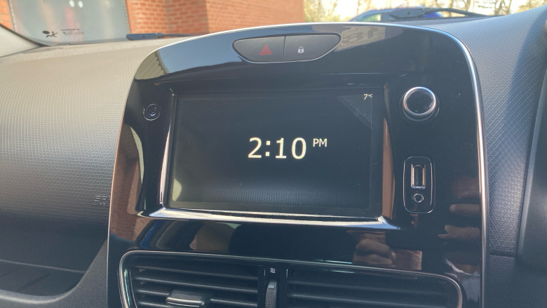 Renault Clio 0.9 TCE 90 Iconic 5dr Petrol Hatchback